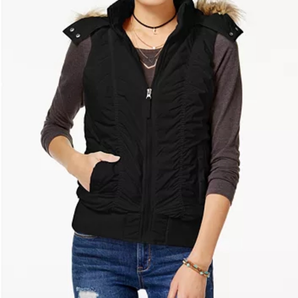 American RagJuniors' Hooded Puffer Vest with faux fur
